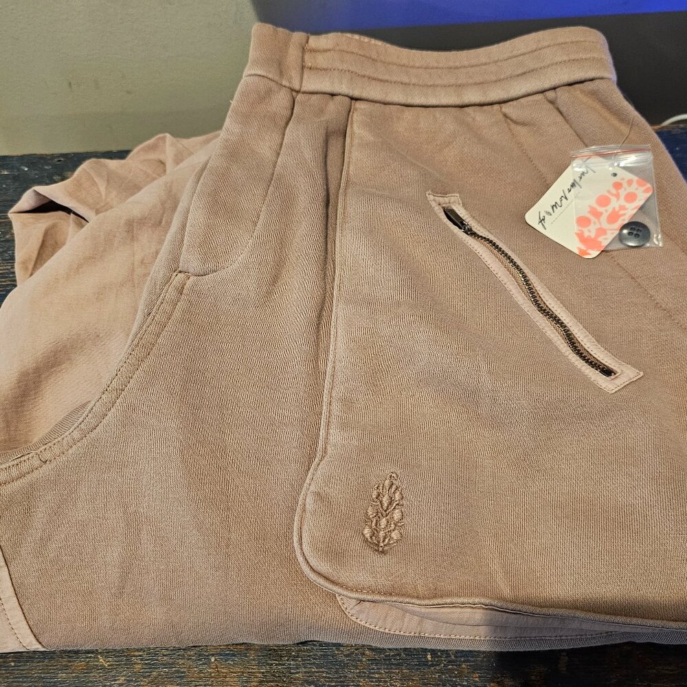 Free People FP Movement Buckle Down Cargo Pants Sand NWT size xl *SOLD out size*